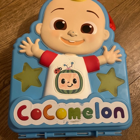 Cocomelon carry along case toy - Picture 3 of 6
